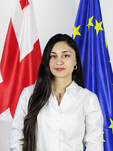 ანი კვერნაძე